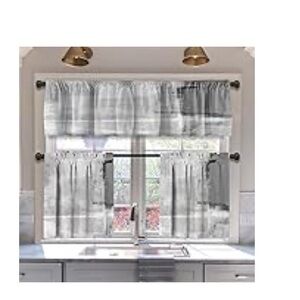 Elegant Abstract Gray Kitchen Curtains,
2 Panels , 1 valance
Brand new.